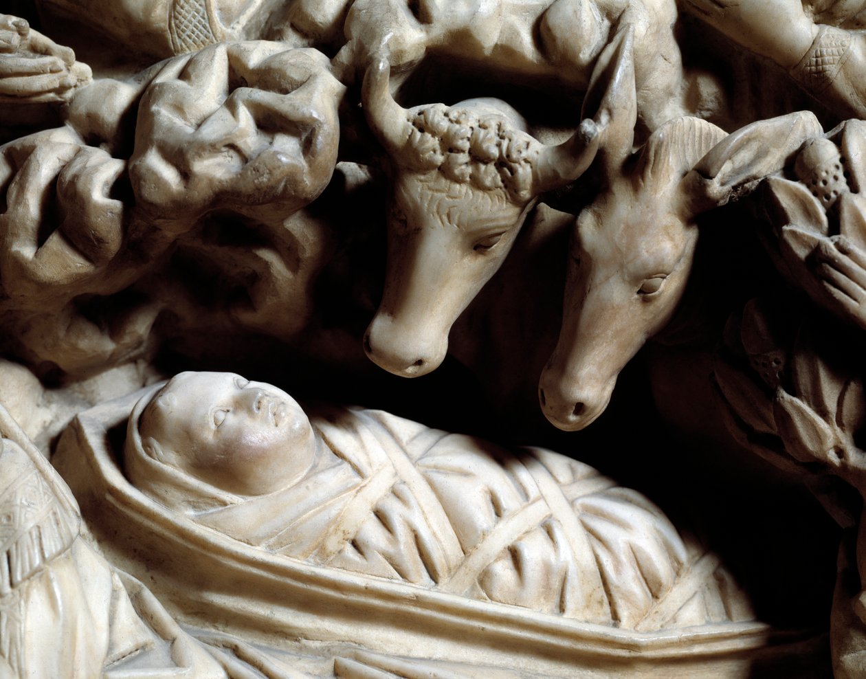 艺术和哥特式建筑：原生 - Nicola Pisano (1215/20-1278/84) 于 1266 年至 1268 年间制作的大理石书桌浅浮雕细节（大理石讲坛细节，诞生）Cathedrale Notre-Dame-de-l 