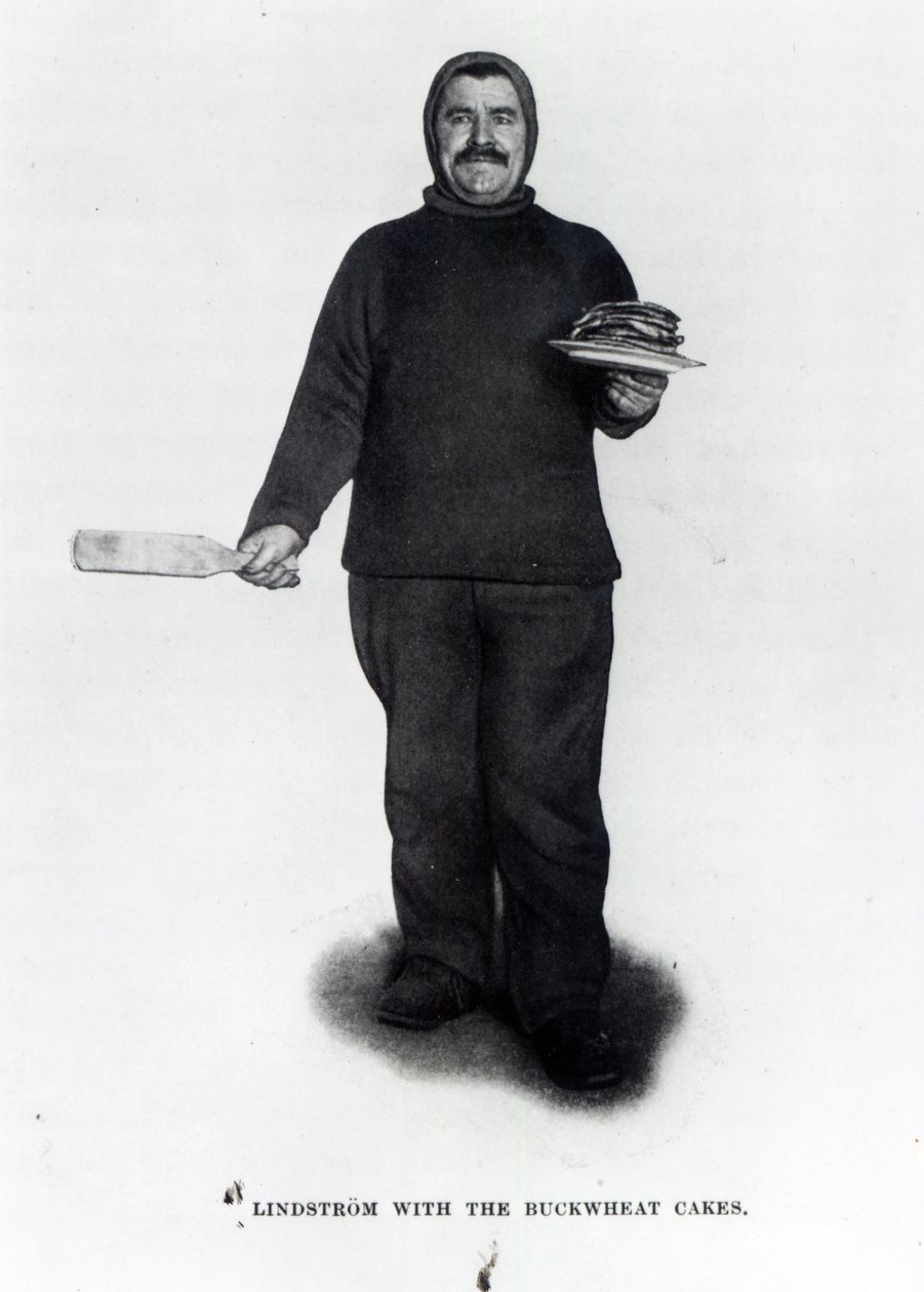Lindstrom与荞麦蛋糕，来自南极的Roald E. Amundsen，c.1910-12 作者 挪威摄影师