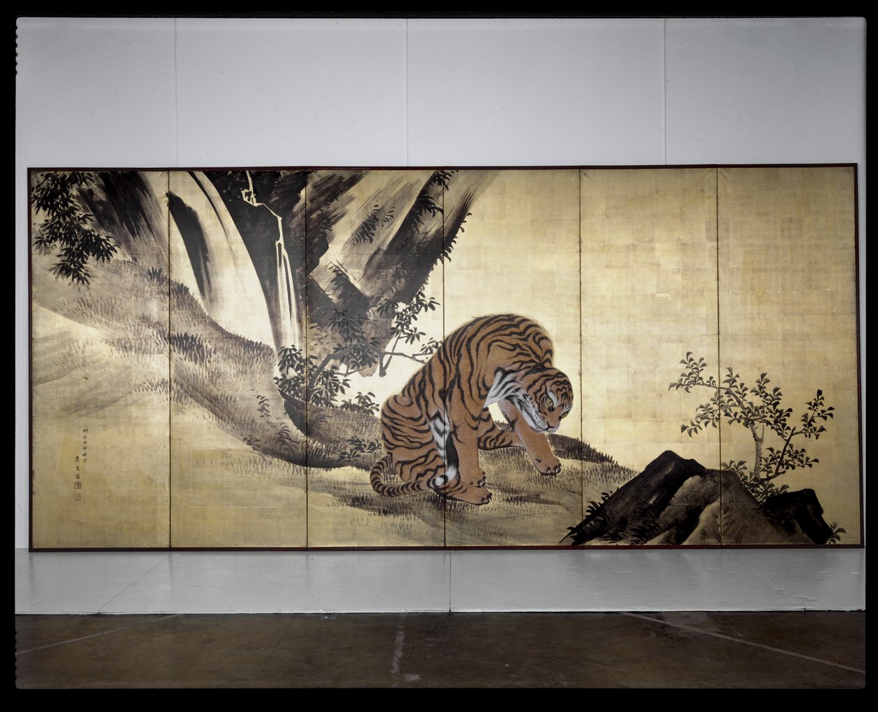 风景中的老虎 作者 国井大文