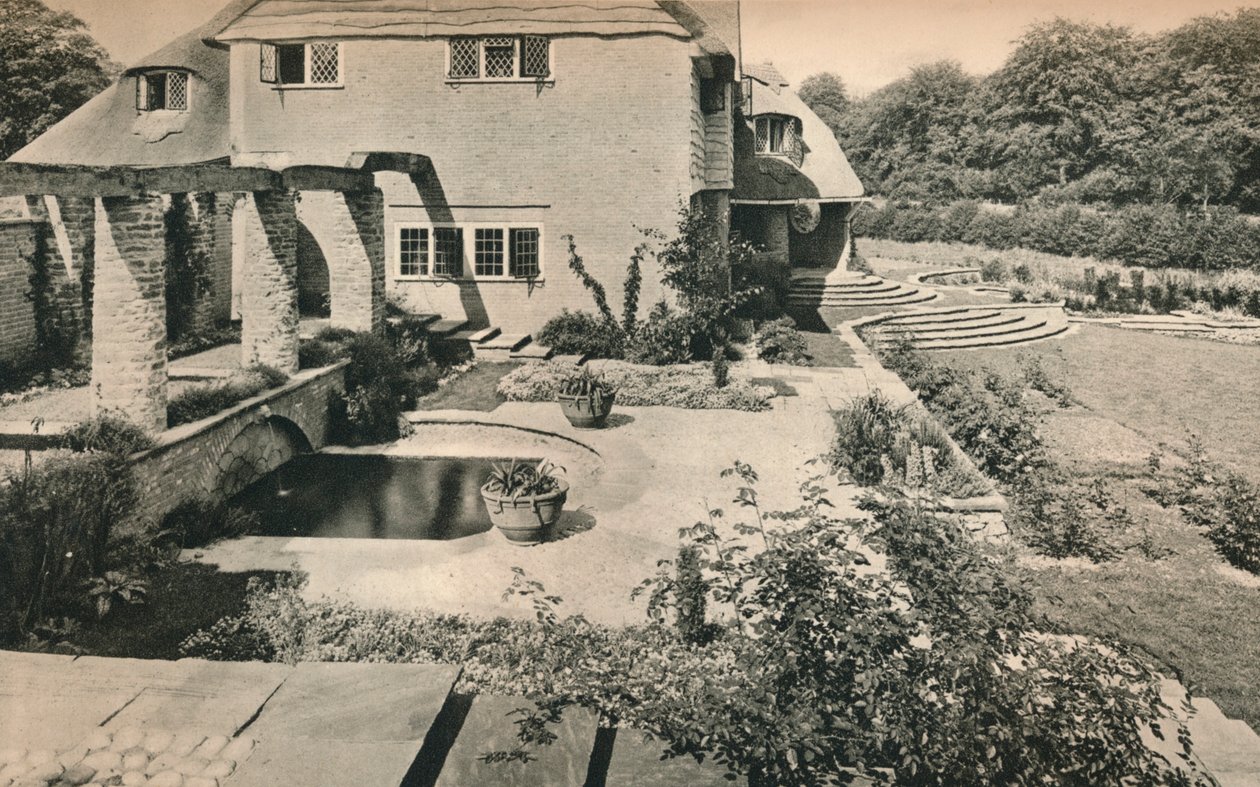 Wood House Copse的花园，Holmbury St.向东看"，约1926年 作者 奥利弗·法尔维·希尔