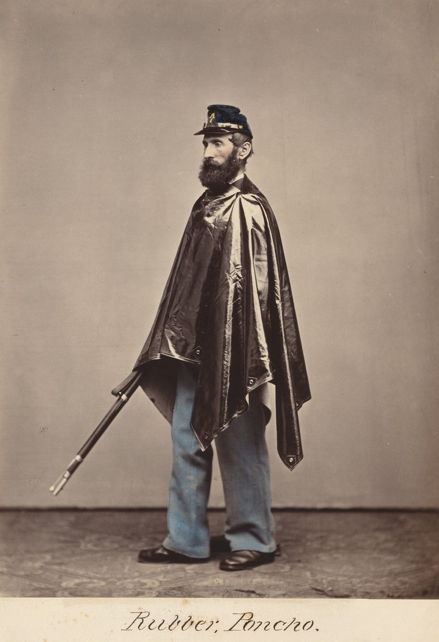 橡胶披风，1866 年（照片） 作者 奥利弗·H·威拉德