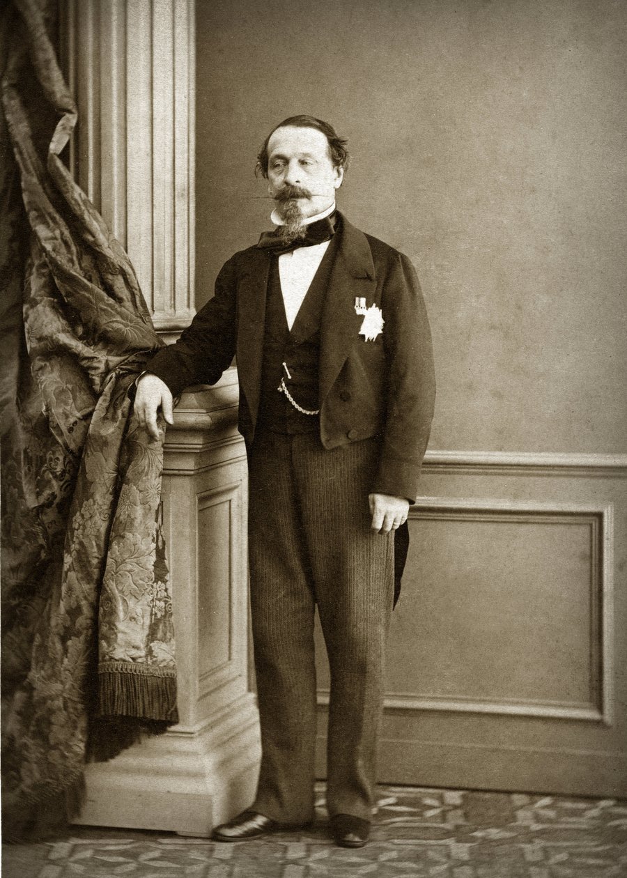 拿破仑三世》，作者是奥莉姆普-阿瓜多-德拉斯-马里斯马斯（1827-1894）。 作者 奥林佩·阿瓜多