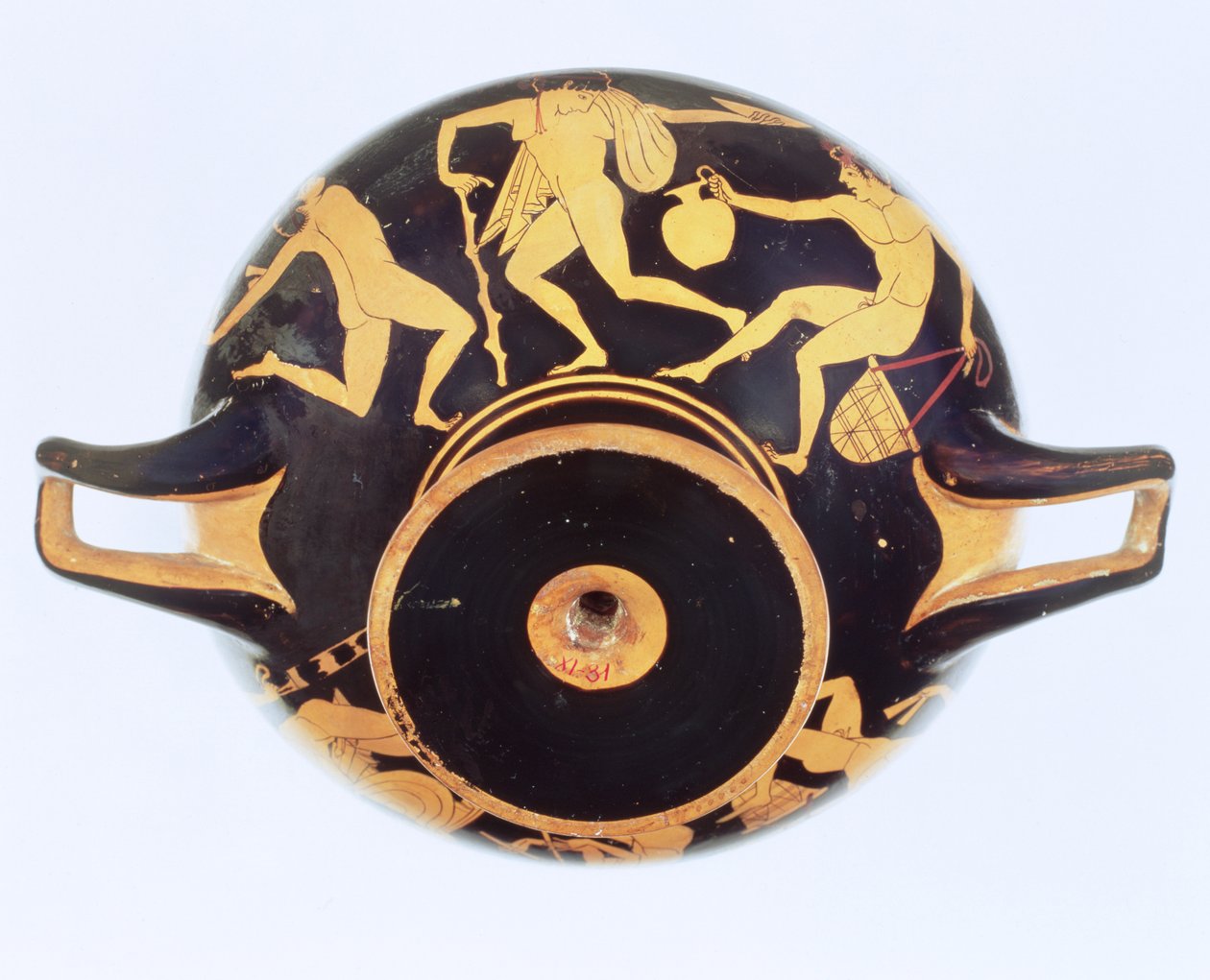 Attic Red-figure kylix，公元前500  -  480年（陶瓷） 作者 Onesimos画家
