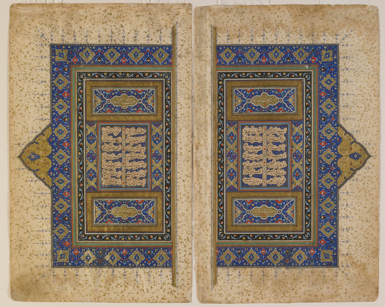 来自Khamsa（五重奏）的双页正面作品，来自伊朗大不里士Amir Khusraw Dihlavi，Safavid时期，1530-40（不透明的水彩，墨水和纸上的金色） 作者 波斯学校
