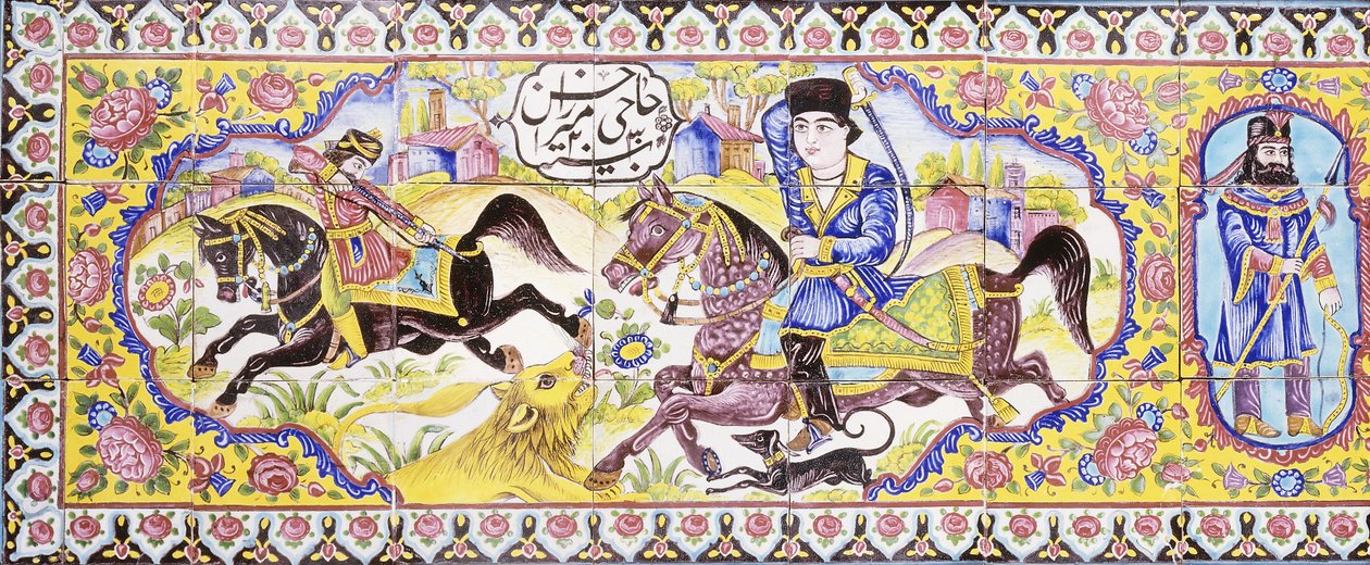 长长的cuerda seca瓷砖面板上的首个漩涡花饰，描绘了狩猎和战斗场景，十九世纪 作者 波斯学校