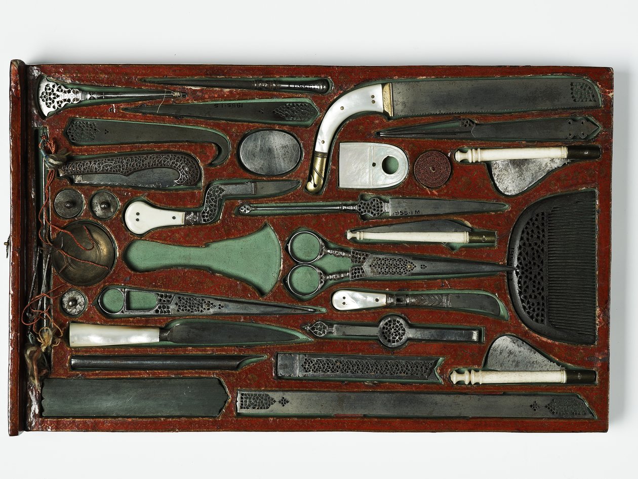 描绘神圣家族的工具包，约 1830 年（混合媒体） 作者 波斯学校