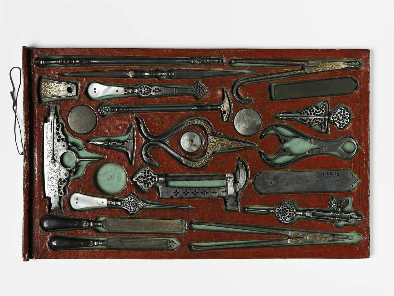 描绘神圣家族的工具包，约 1830 年（混合媒体） 作者 波斯学校