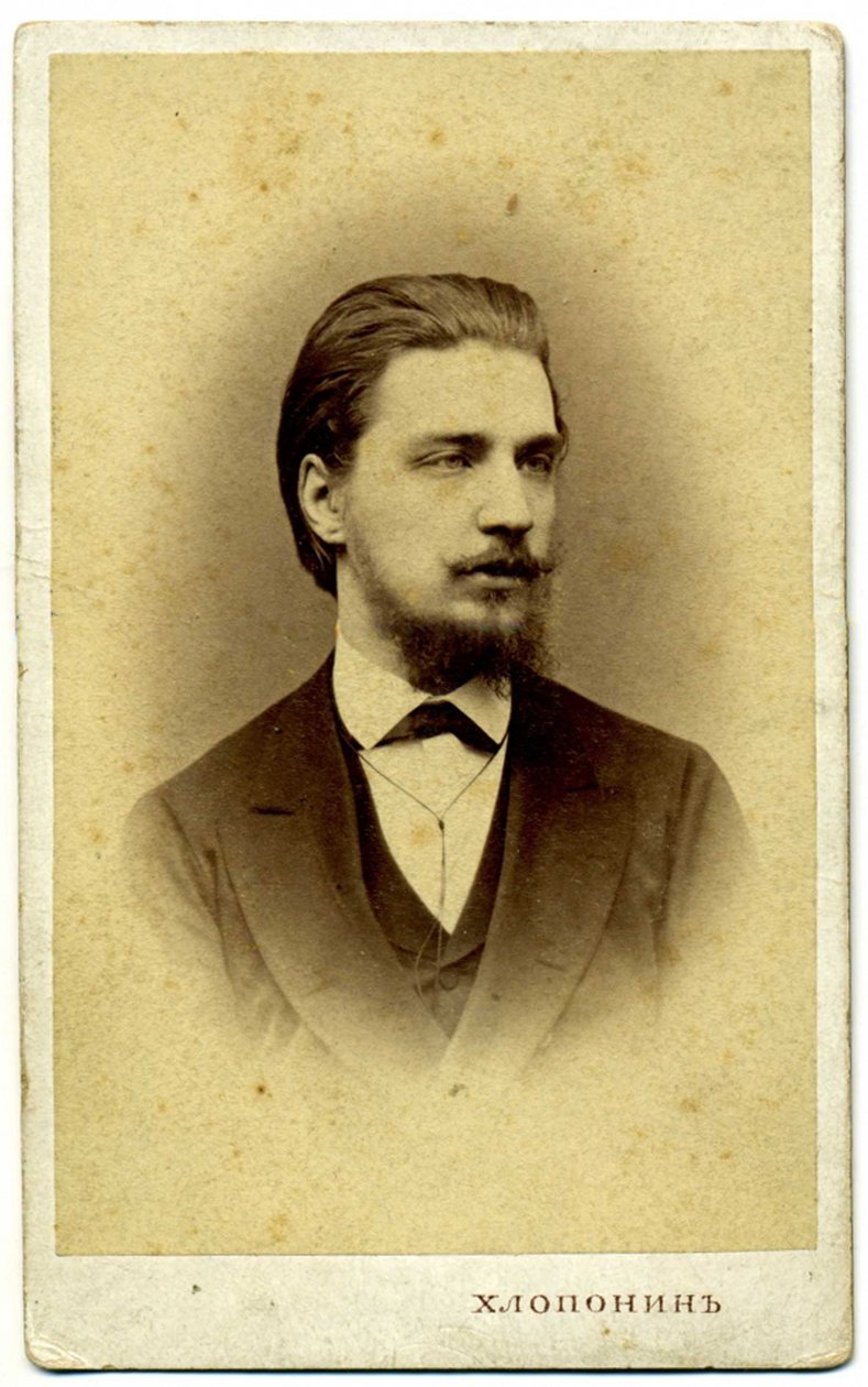 亚历山大·谢尔盖耶维奇·布图林1845-1916，1872年 作者 摄影工作室Alexander Khloponin