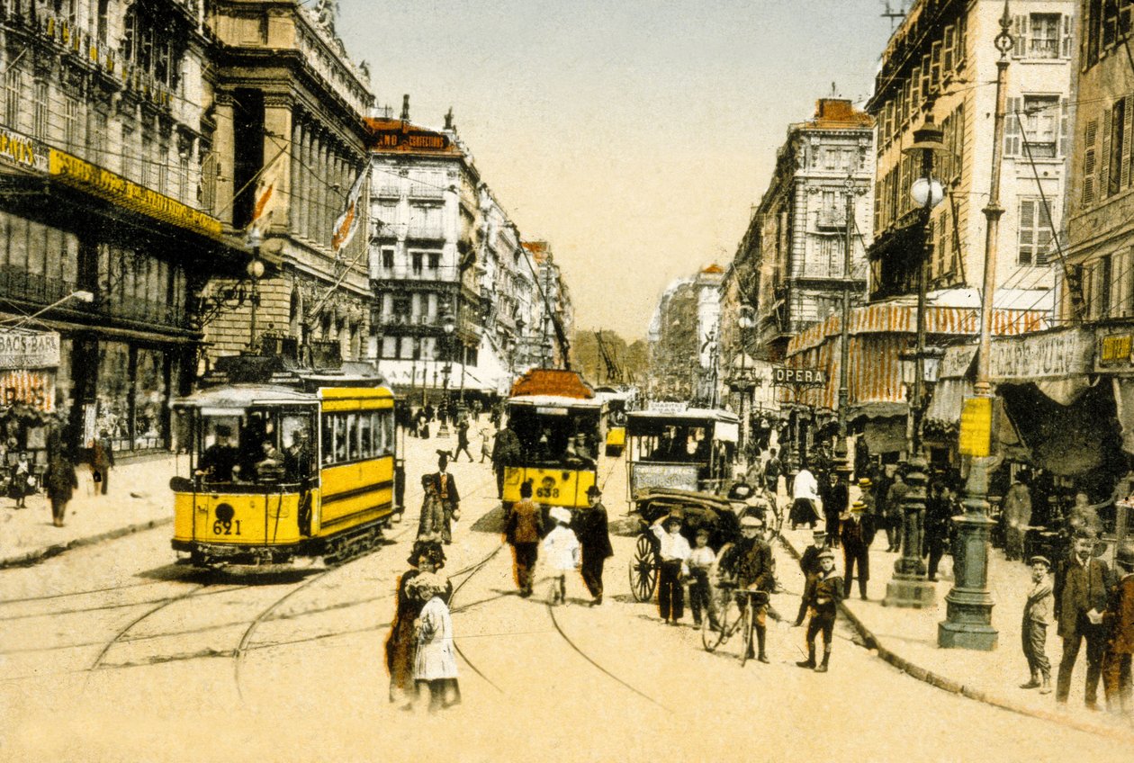 Cannebiere 与有轨电车，法国马赛，c。 1900（照片） 作者 法国摄影师