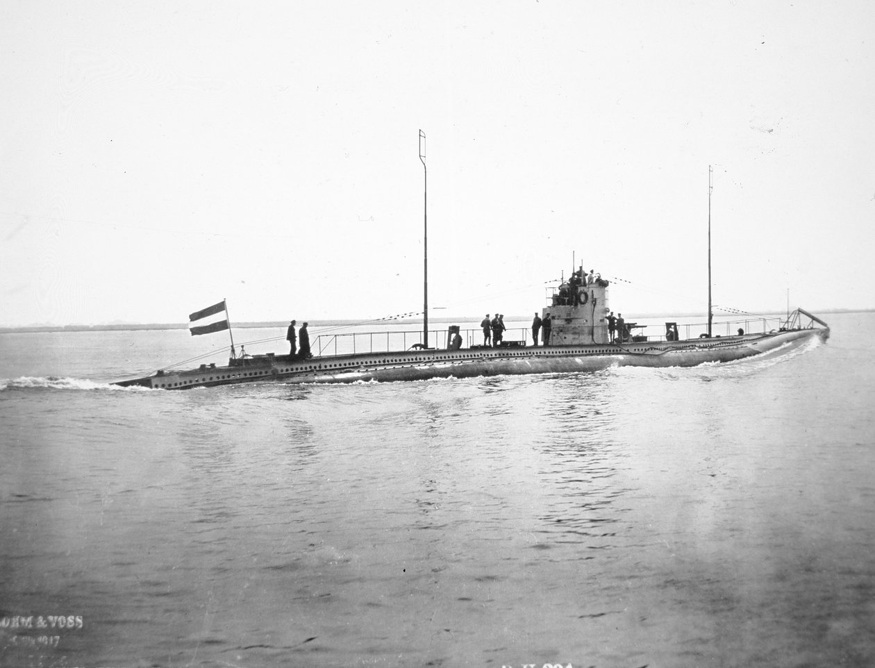 德国U型船，约1915年（黑白照片）。 作者 德国摄影师