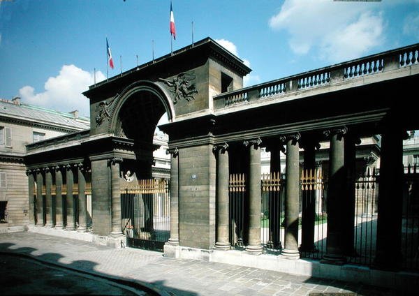 Hotel de Salm酒店入口处的视图，Palais de la Legion dHonneur，建于1782-87 作者 皮埃尔二世卢梭