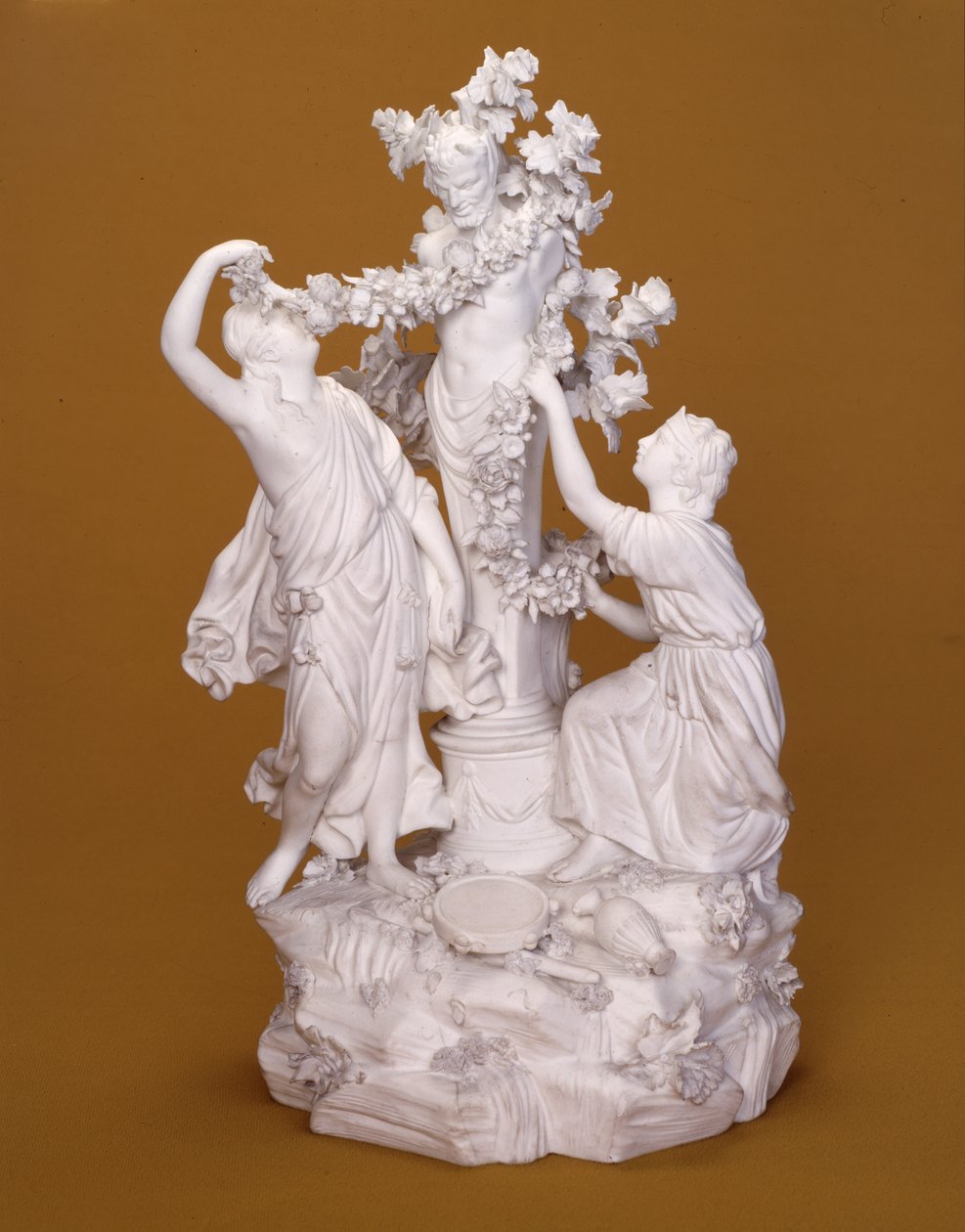 图组两个Bacchantes装饰潘，德比，1780（瓷器） 作者 皮埃尔·斯蒂芬