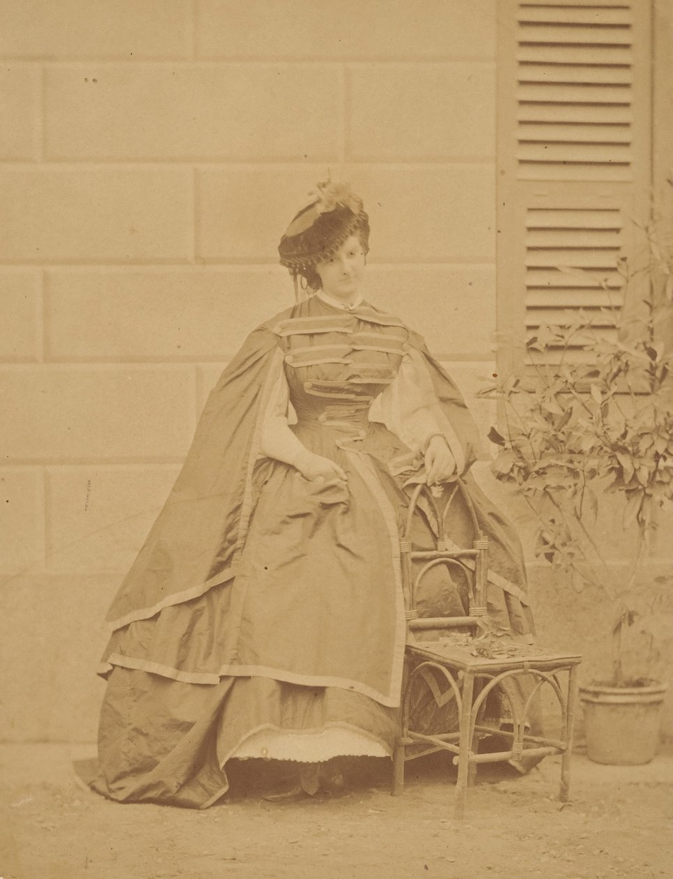 La robe de taffetas, 1860年代。 作者 皮埃尔·路易斯·皮尔森