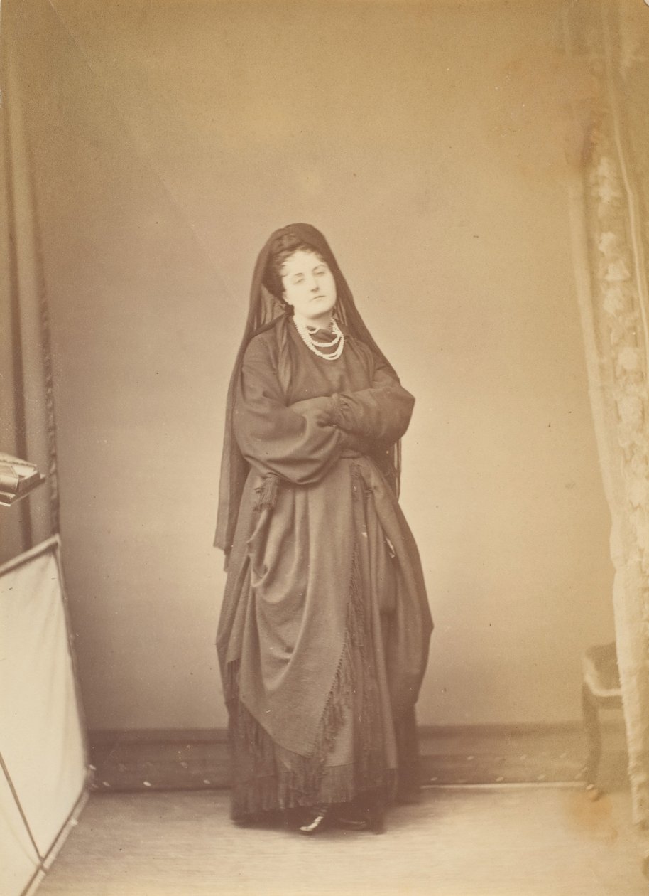 Sèriè à la Ristori, 1860年代。 作者 皮埃尔·路易斯·皮尔森