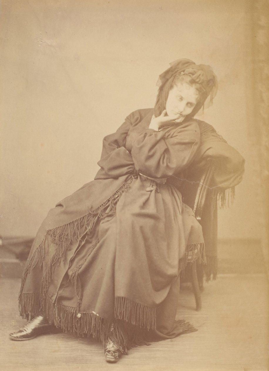 Sèriè à la Ristori, 1860年代。 作者 皮埃尔·路易斯·皮尔森