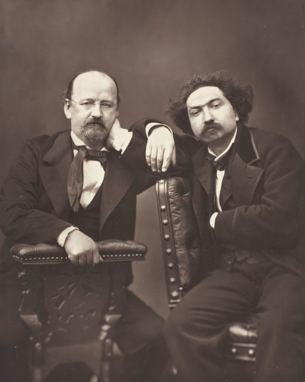 埃米尔-埃尔克曼（Émile Erckmann）法国作家，1822-1899年和亚历山大-沙特安（Alexandre Chatrian）法国作家，1826-1890年，约1876年。 作者 皮埃尔·佩蒂特
