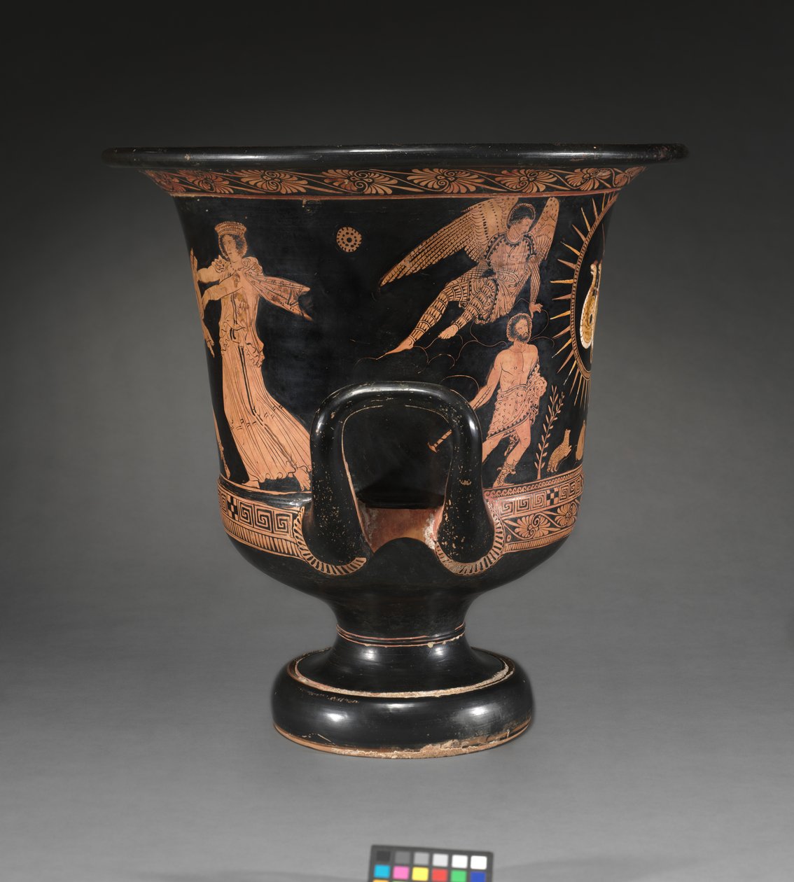 Lucanian Calyx-Krater，约公元前400年 作者 Policoro画家