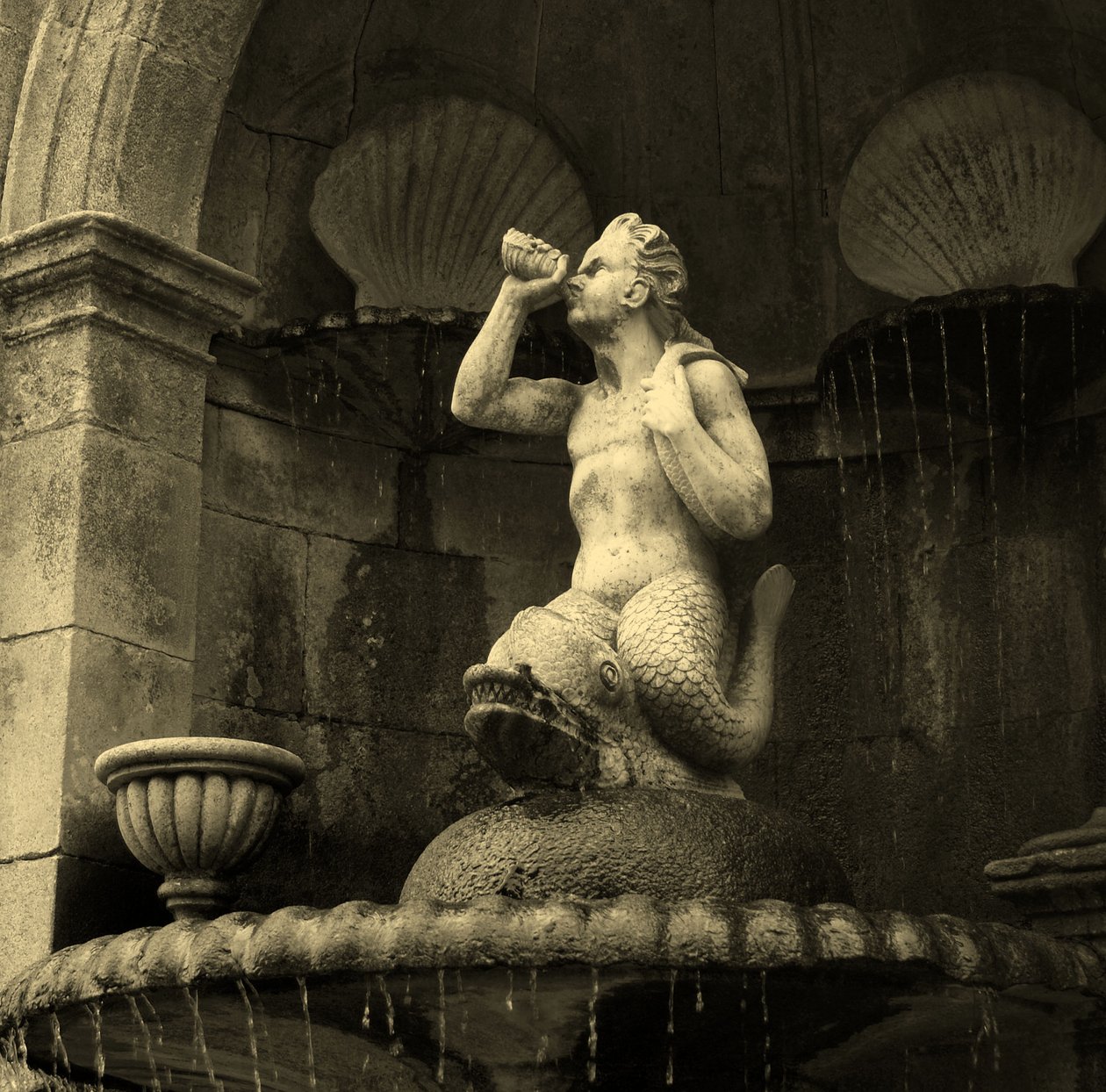 Triton Fountain, Santuário de Nossa Senhora dos Remédios, Lamego, Portugal 1738 (stone) 作者 葡萄牙语学校