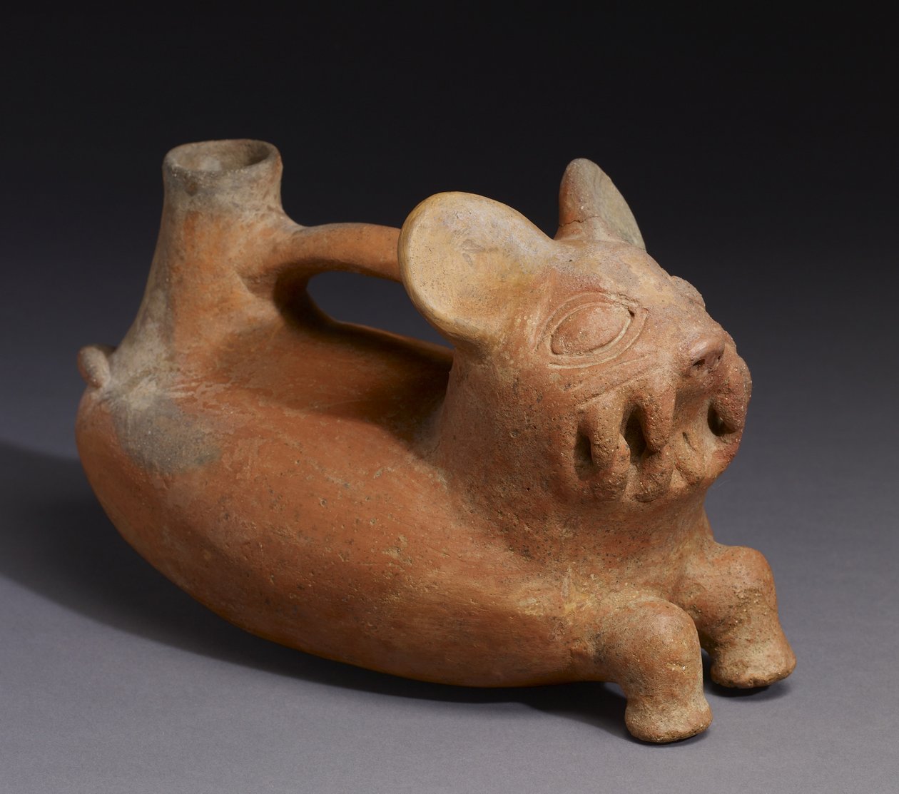 Feline Vessel，Vicus Culture（陶器） 作者 前哥伦比亚