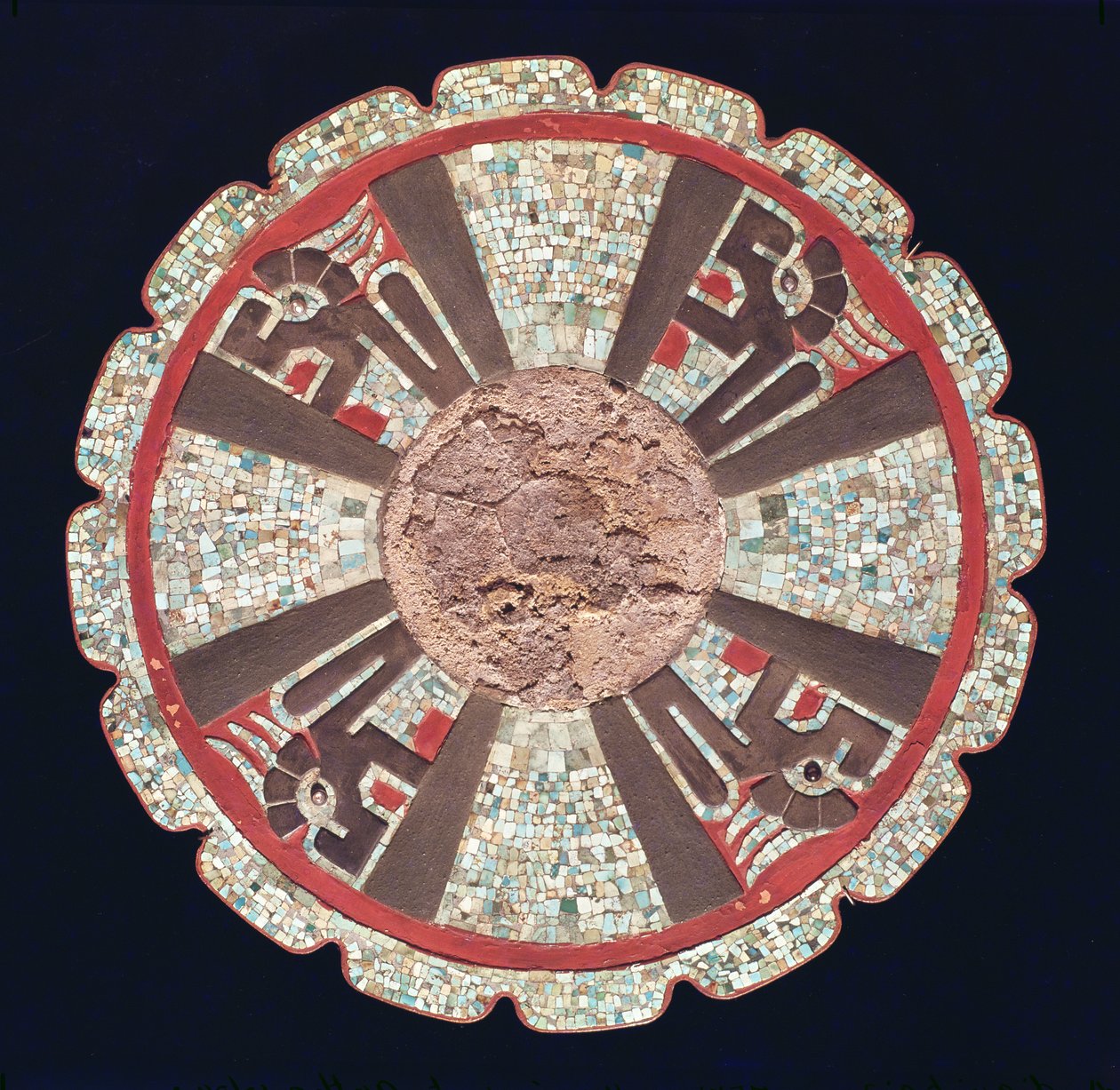 Teotezcacuitiapili，由贵宾佩戴的皮带扣描绘四条火蛇，来自El Castillo，Chitchen Itza，Yucatan State，987-1185（马赛克） 作者 前哥伦比亚
