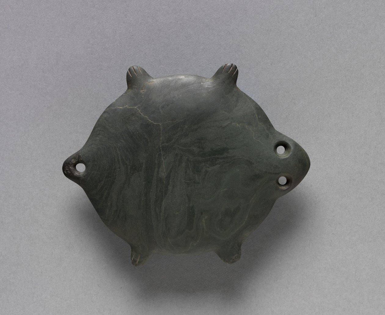 龟形调色板，约公元前3500-3050年（灰岩）。 作者 埃及前王朝时期