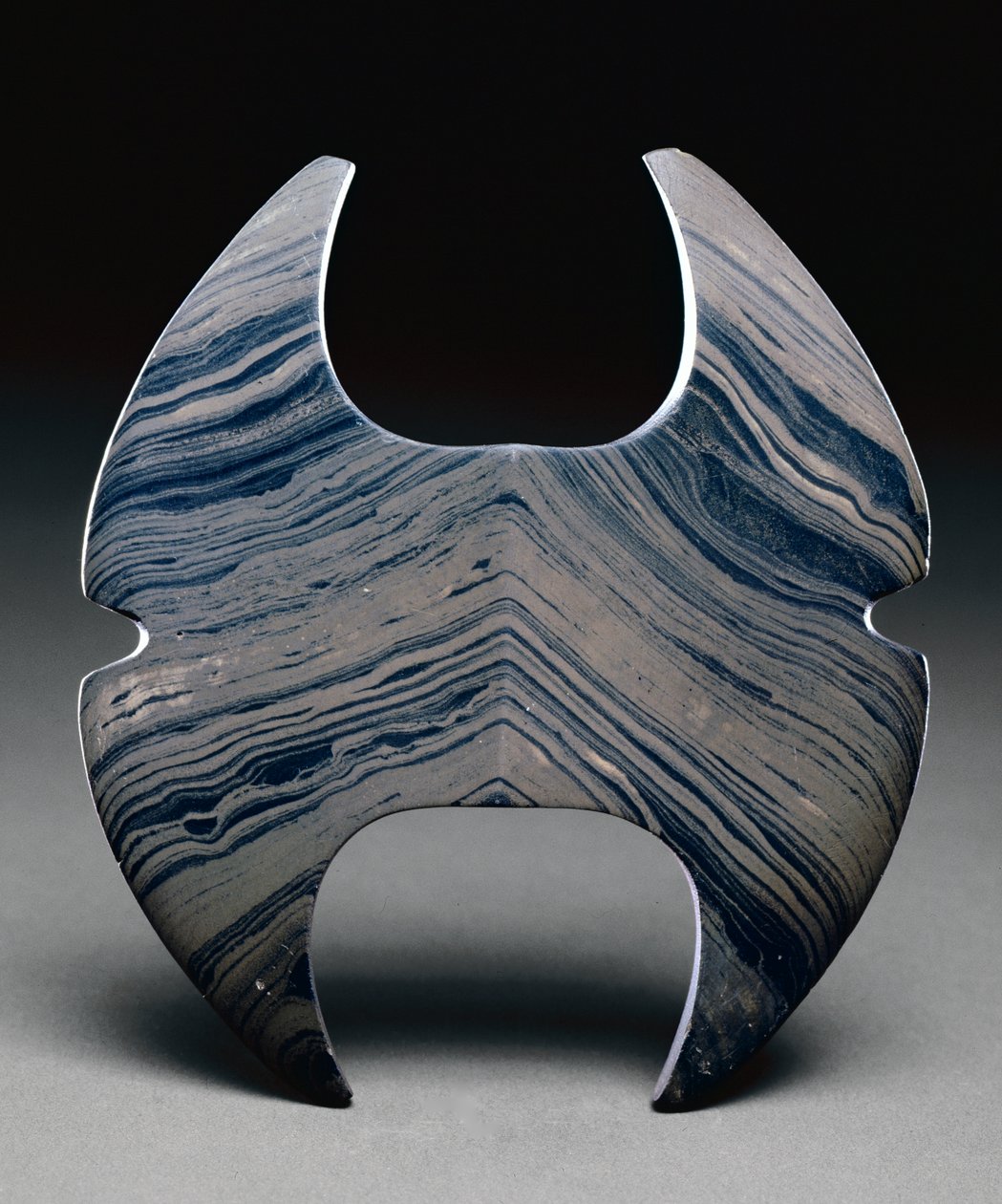 Ovate bannerstone，北美古代时期，公元前2000-1000（石板） 作者 史前