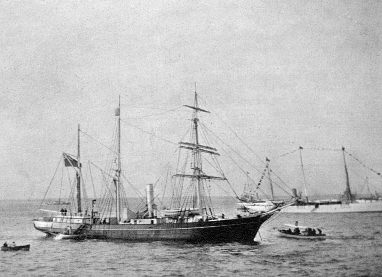 欧内斯特·沙克尔顿（Ernest Shackletons）乘坐HMS Nimrod号，1907年-1908年。 作者 亚历山德拉女王