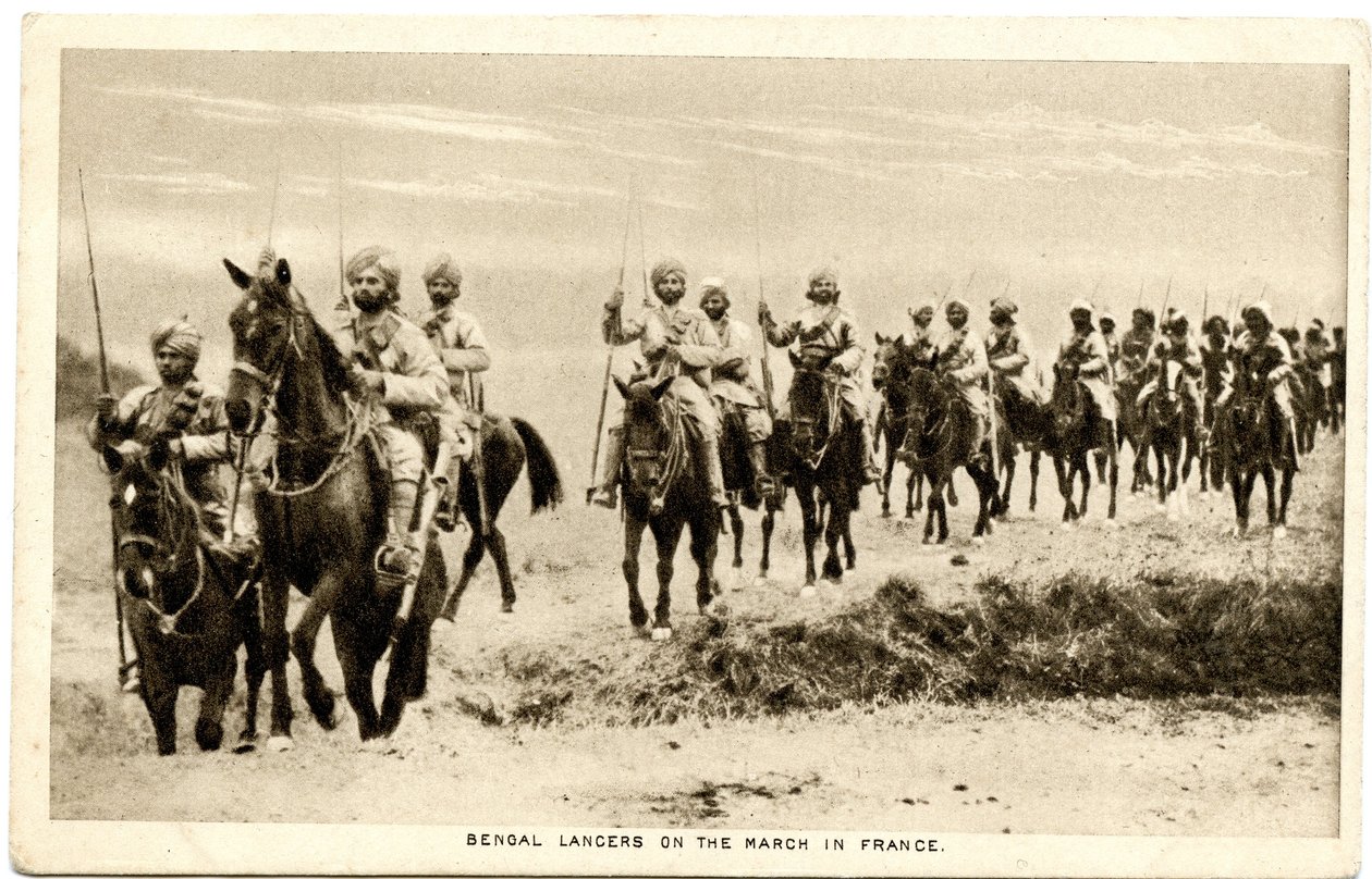 孟加拉枪骑兵于1914-15年在法国进行游行（棕褐色照片） 作者 拉斐尔塔克和儿子