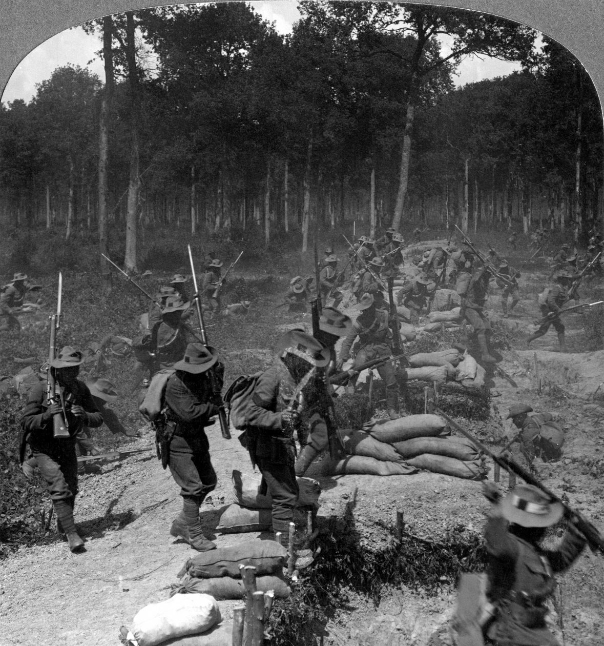 第一次世界大战战场场景，1914-1918年。 作者 现实旅行社