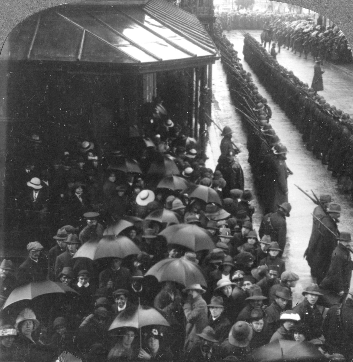 第一次世界大战，南非大会堂的仪仗队，c1914-c1918 作者 现实旅行社
