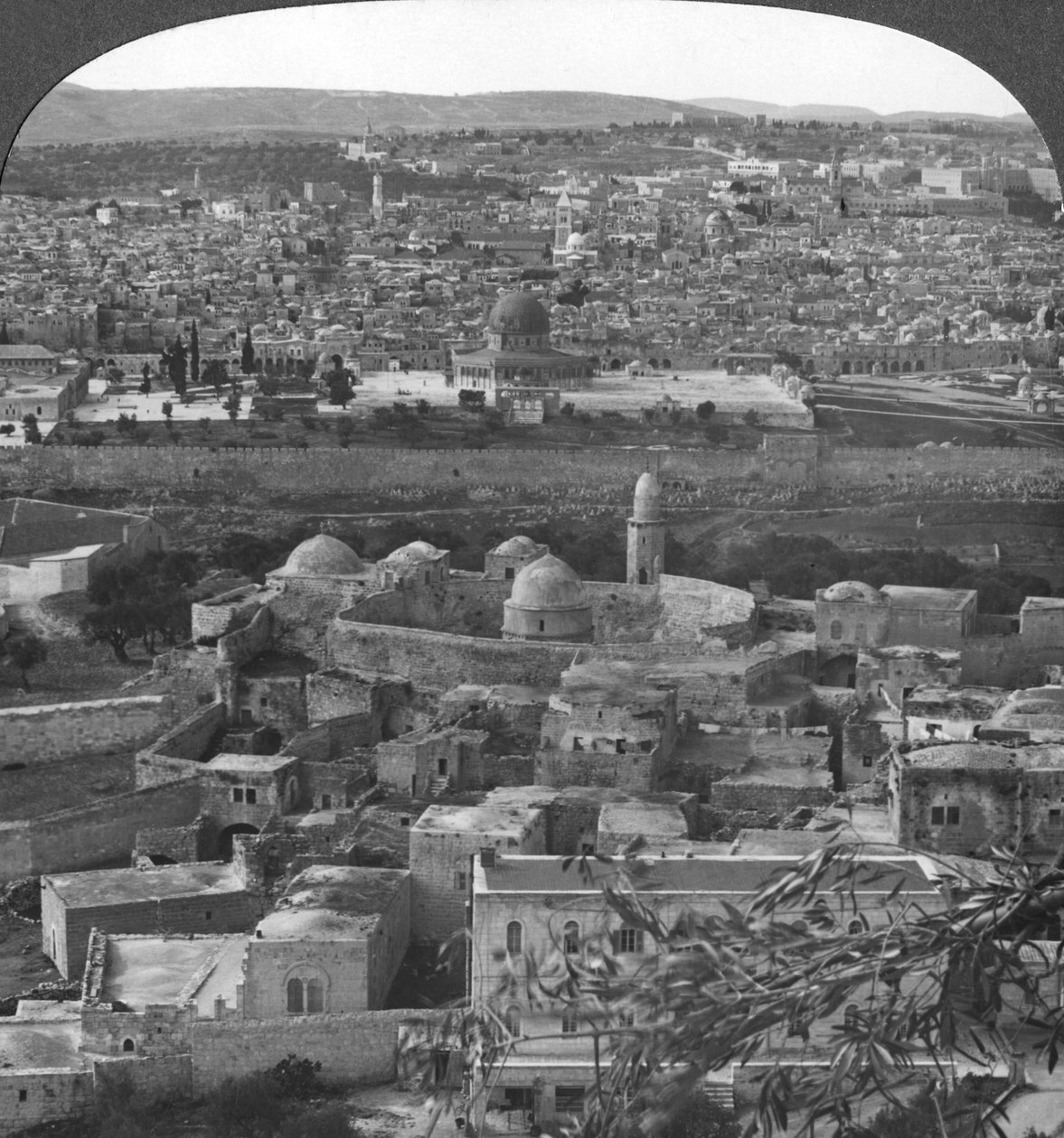 耶路撒冷圣城，从第一次世界大战中从巴勒斯坦人土耳其救出，c1917-1918 作者 现实旅行社