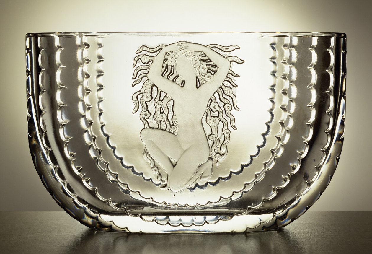 Flora Vase，1937（透明玻璃） 作者 勒内·朱尔斯·拉利克