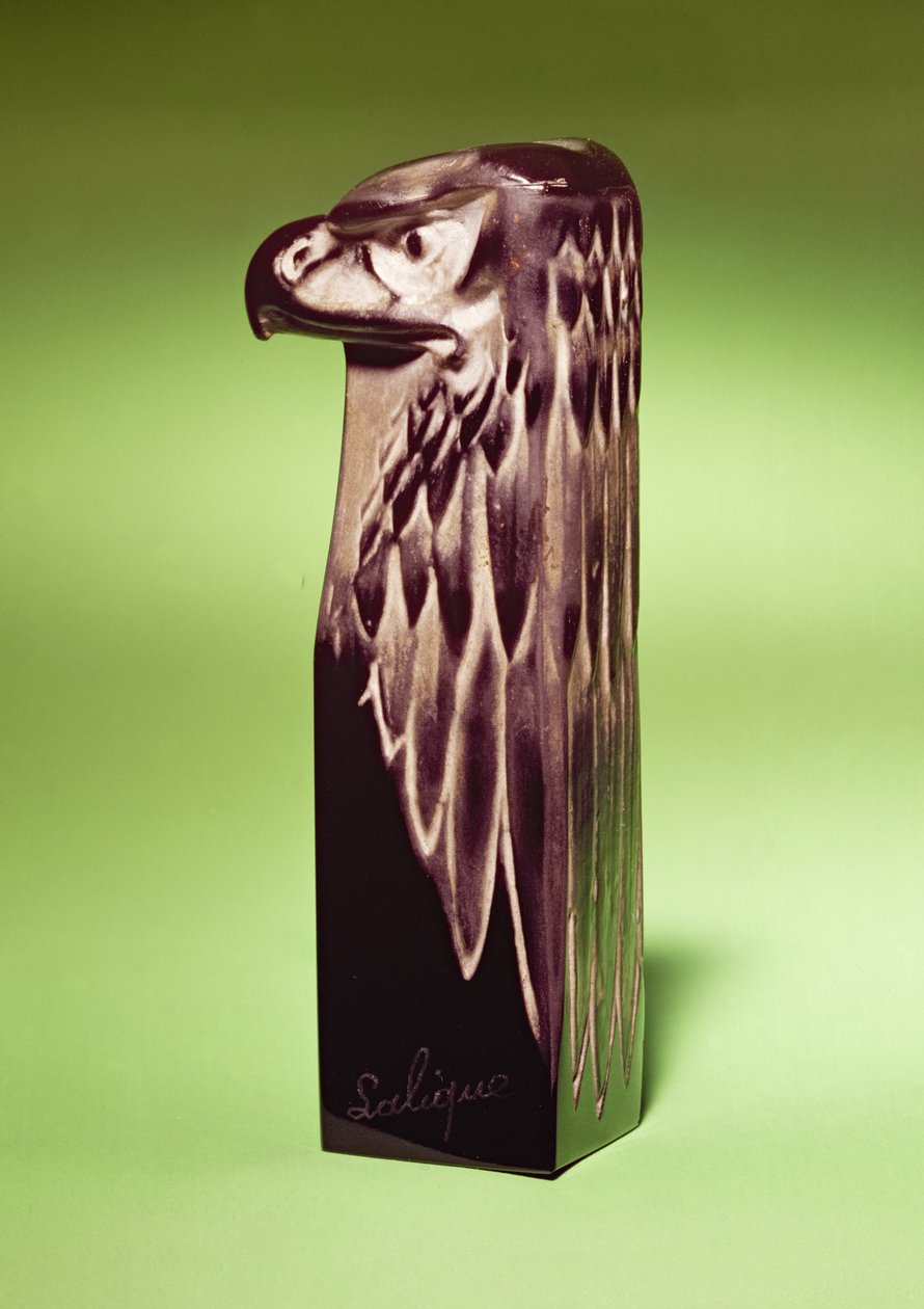 密封鹰头，由Lalique，c.1902 作者 勒内·朱尔斯·拉利克