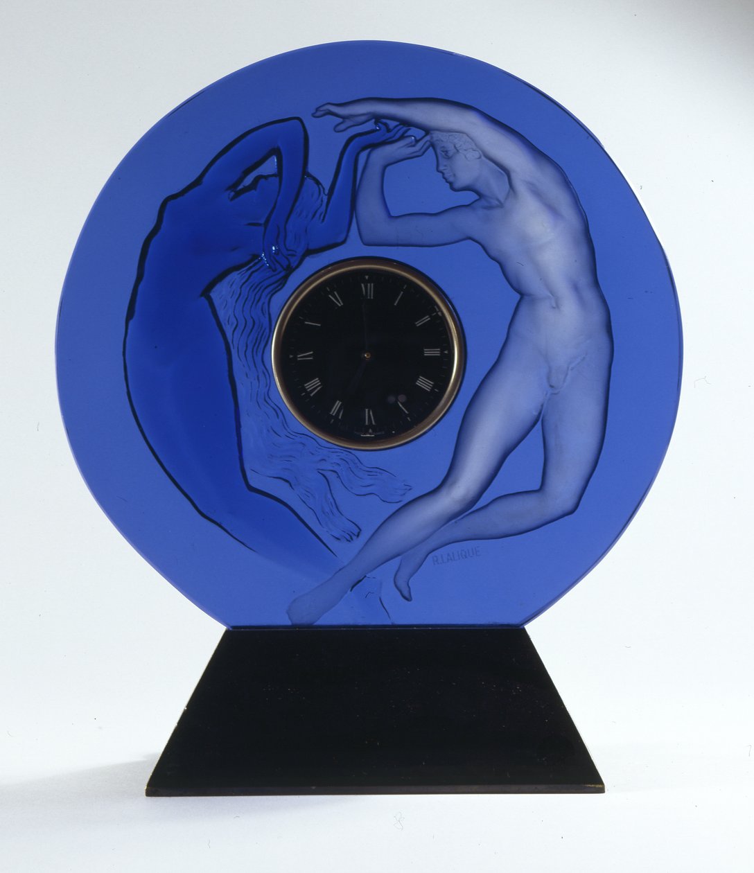 白天和黑夜，1926年（玻璃钟环绕） 作者 勒内·朱尔斯·拉利克