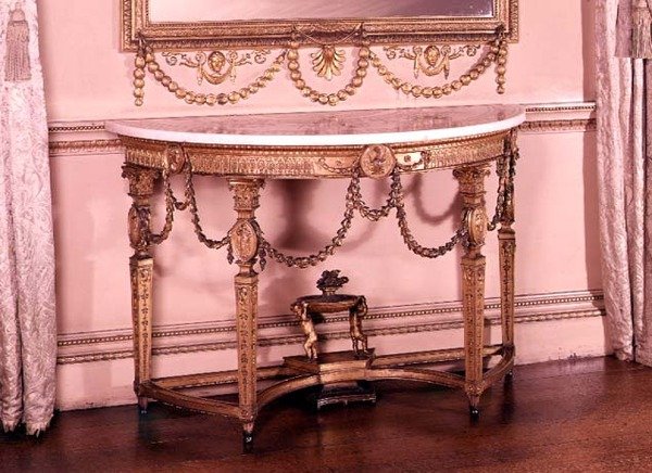 侧面有scagliola顶部，由Adam设计，c.1755（scagliola） 作者 罗伯特·亚当森