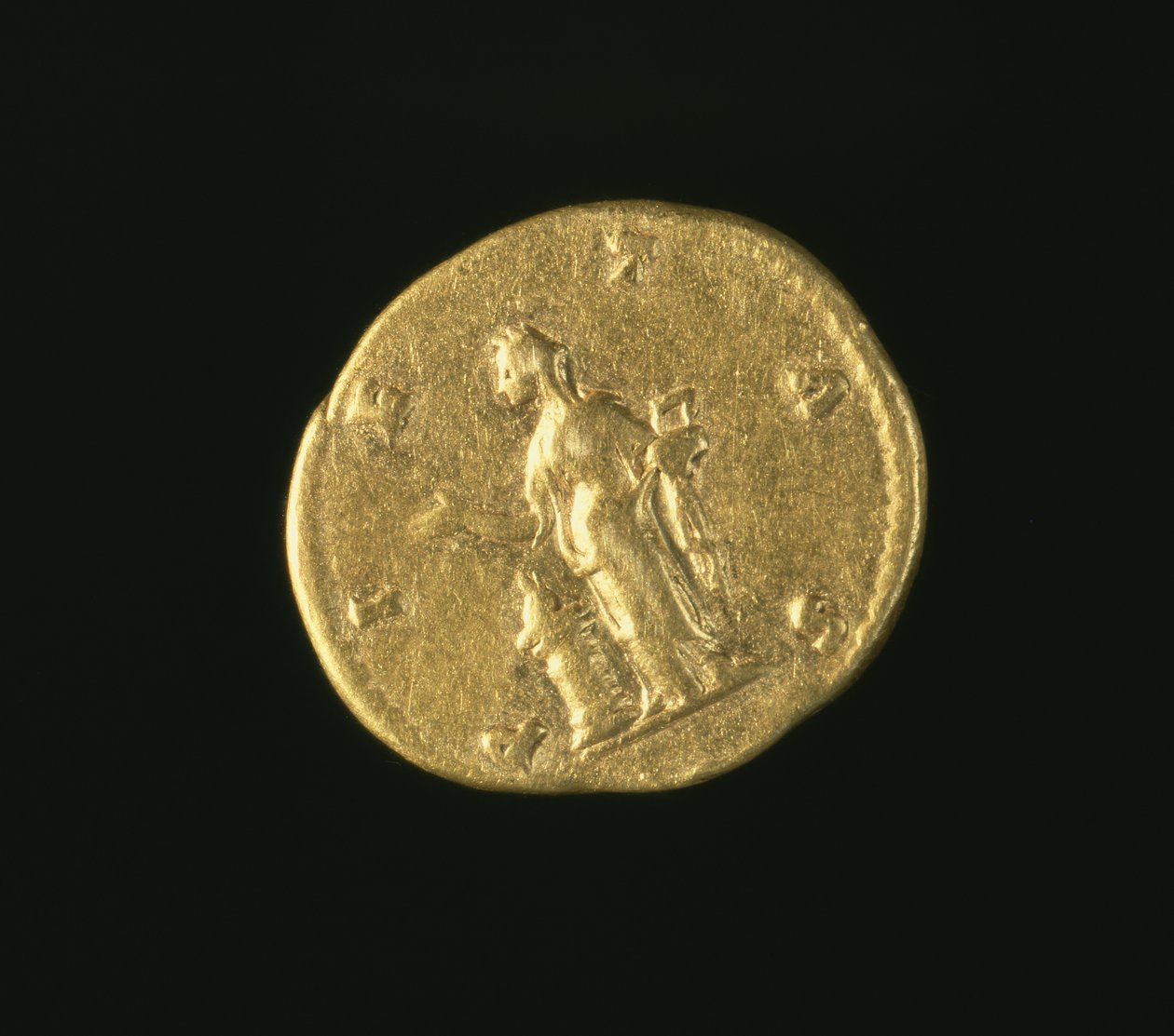 卢西利亚的Aureus（反向），Marcus Aurelius（公元161年 - 公元180年）的女儿，描绘了Pietas站在祭坛上牺牲。铭文：PIETAS（黄金）（正面见119146） 作者 小说