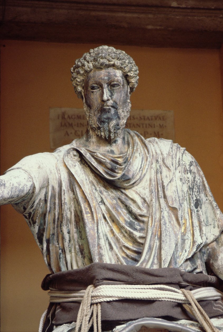 Marcus Aurelius（公元121-180）的骑马雕像，Palazzo Nuovo（大理石）的铜器原件（详细信息） 作者 小说