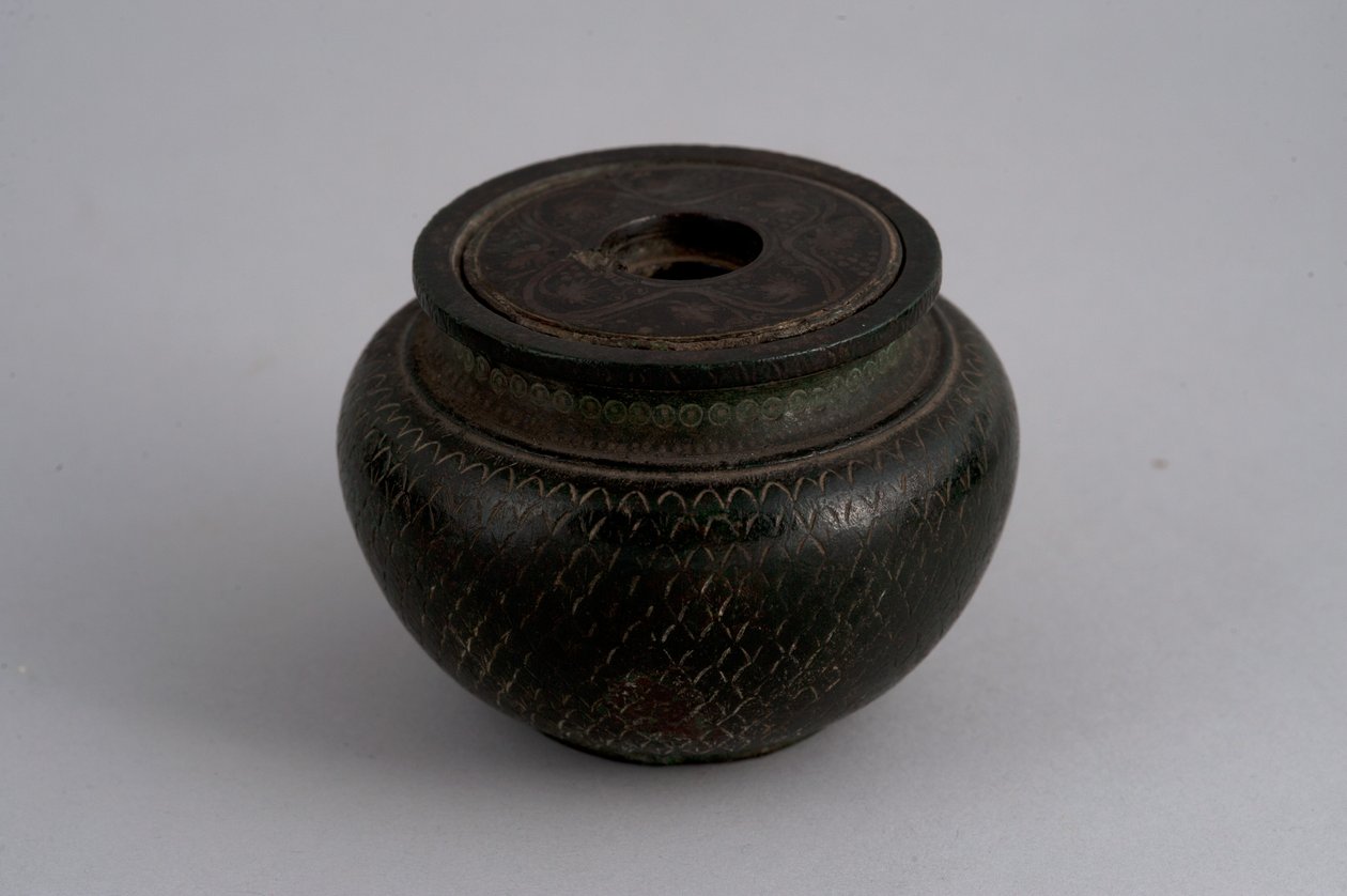 墨水壶（青铜） 作者 小说