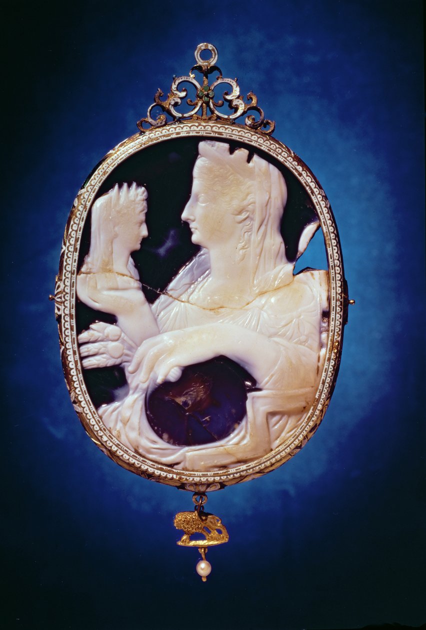 Sardonyx Cameo饰有皇帝奥古斯都（15BC-14AD）和Tiberius（Claudius Nero）（公元前42BC-37AD）的Livia妻子，1世纪（sardonyx） 作者 小说