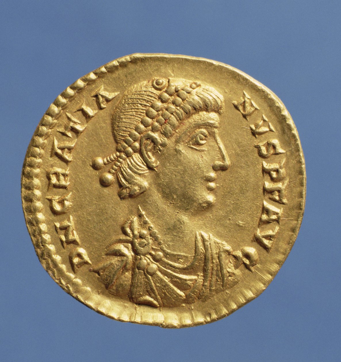 Gratian（375-383）的Solidus（正面）披着，穿着一条王冠。 （金）铭文：DN GRATIANVS PF AVG 作者 小说