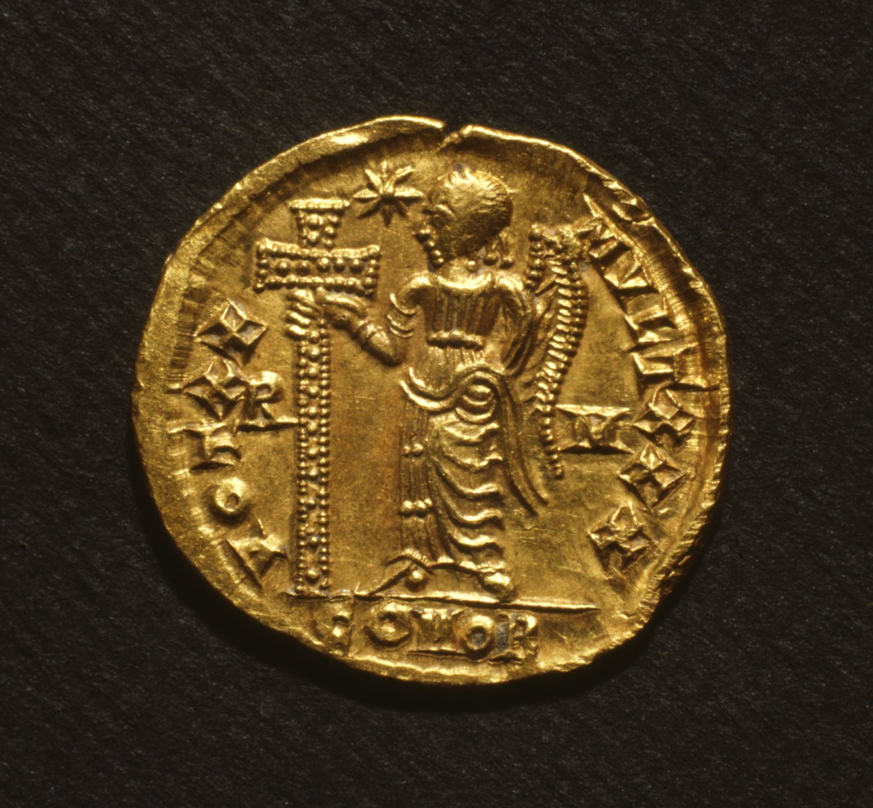 Galla Placidia的固体，425-50（金） 作者 小说