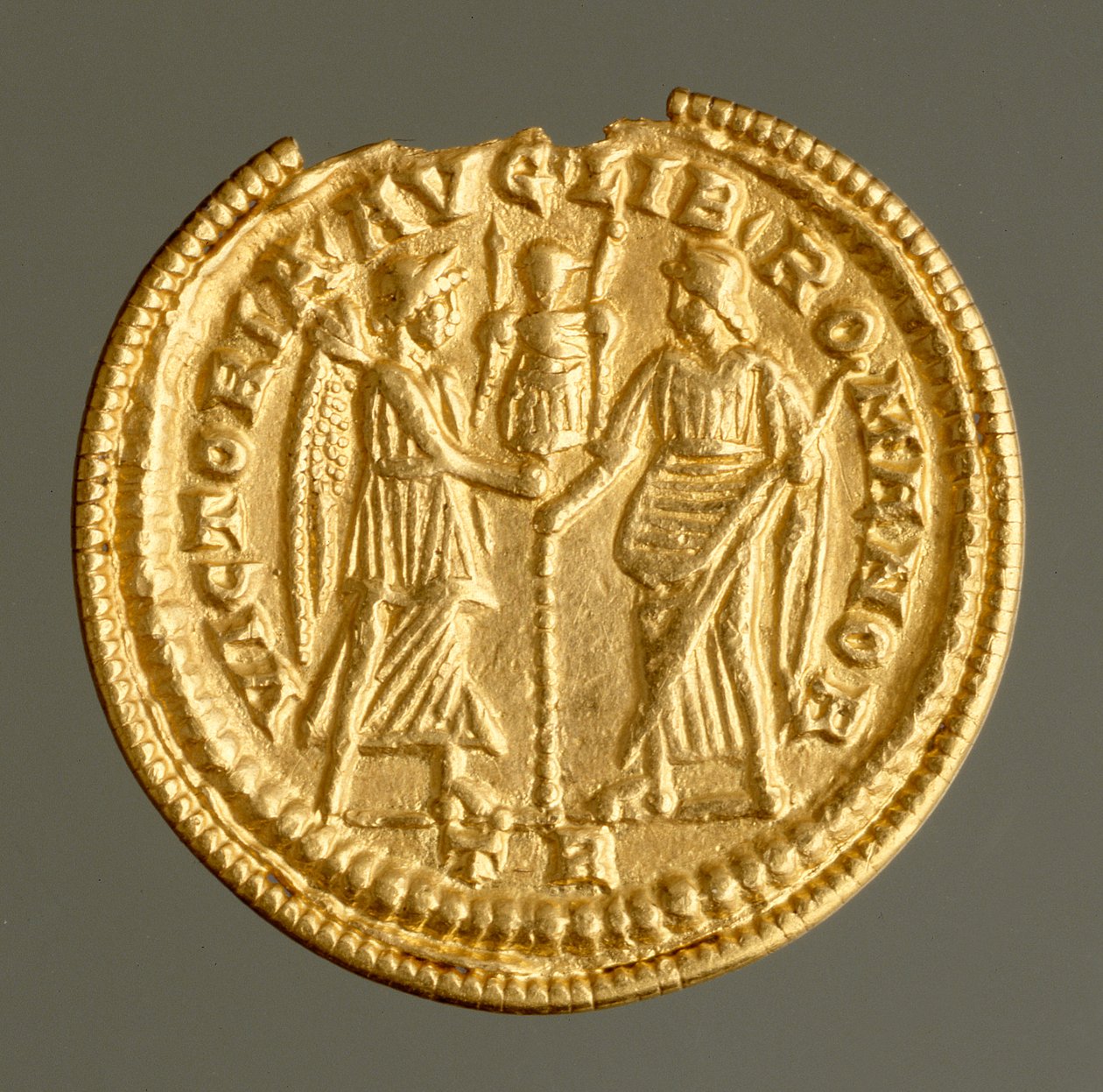 在Kirchberg发现的Magnentius固体，c.350-353（金） 作者 罗马罗马