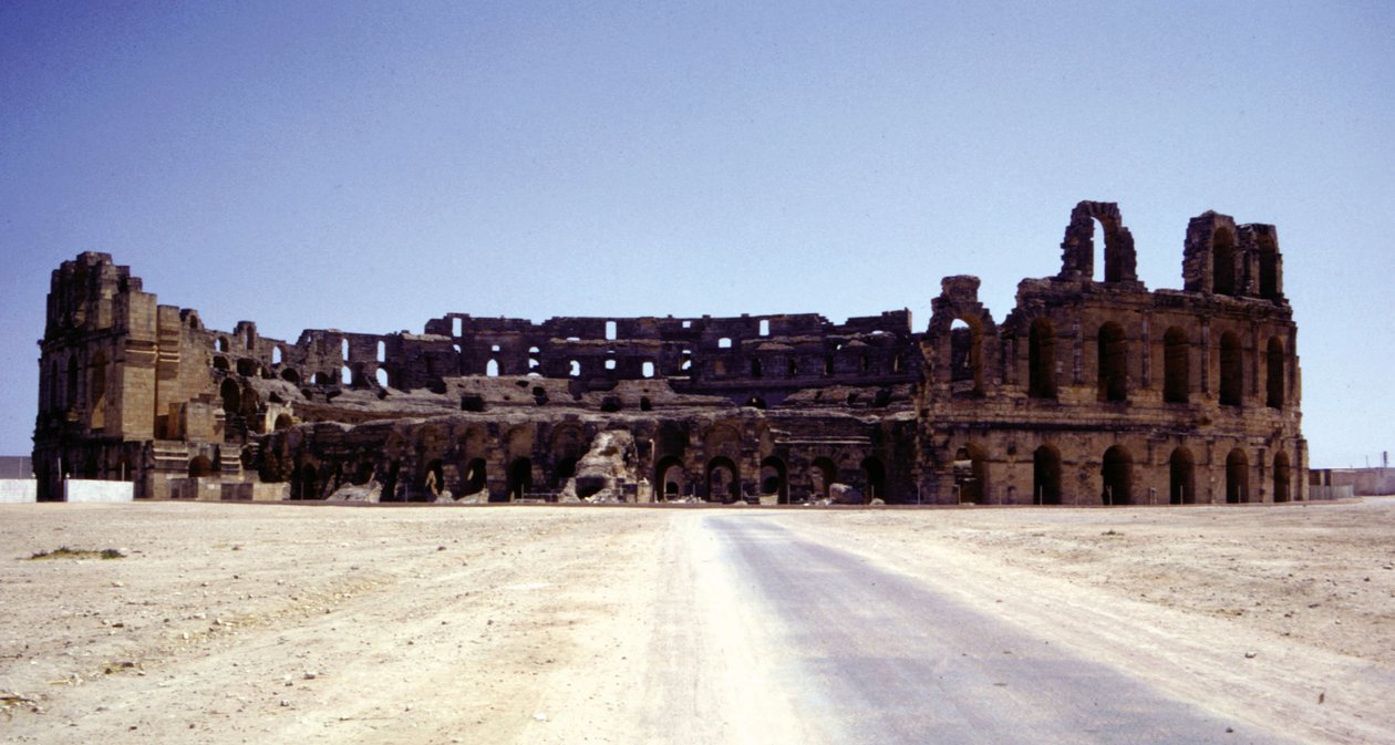 Amphitheatre of El-Djem (Tunisia). 作者 小说