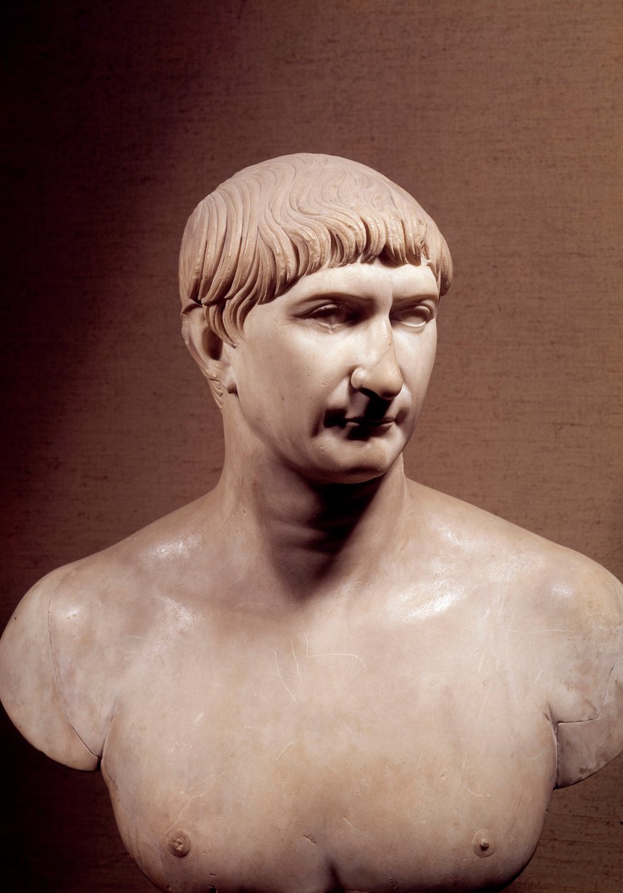 古罗马：图拉真皇帝 (Marcus Ulpius Traianus) 的大理石半身像（公元 98-117 年）巴黎卢浮宫 作者 小说