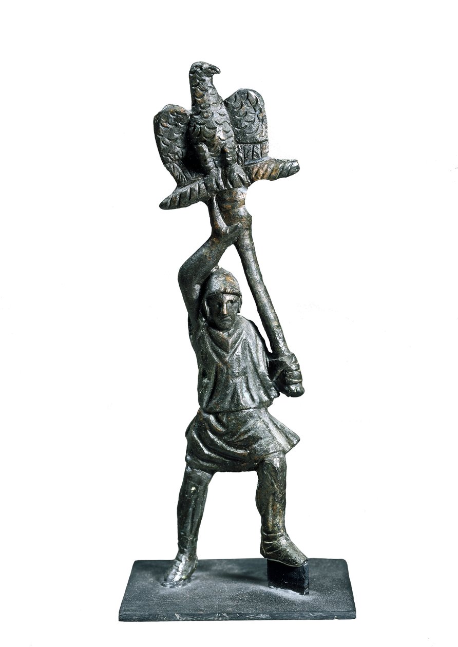 Bronze statuette representing standard bearer, from Alba Fucens (Abruzzo region, Italy) 作者 小说