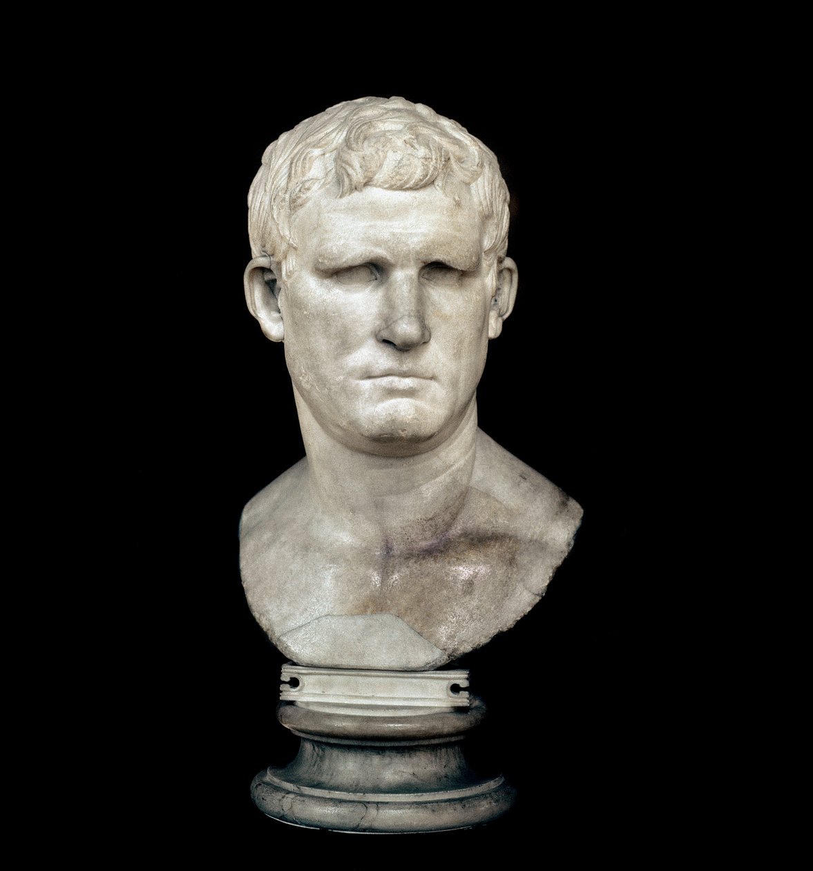 Marcus Vipsanius Agrippa 的半身像（大理石雕塑） 作者 小说