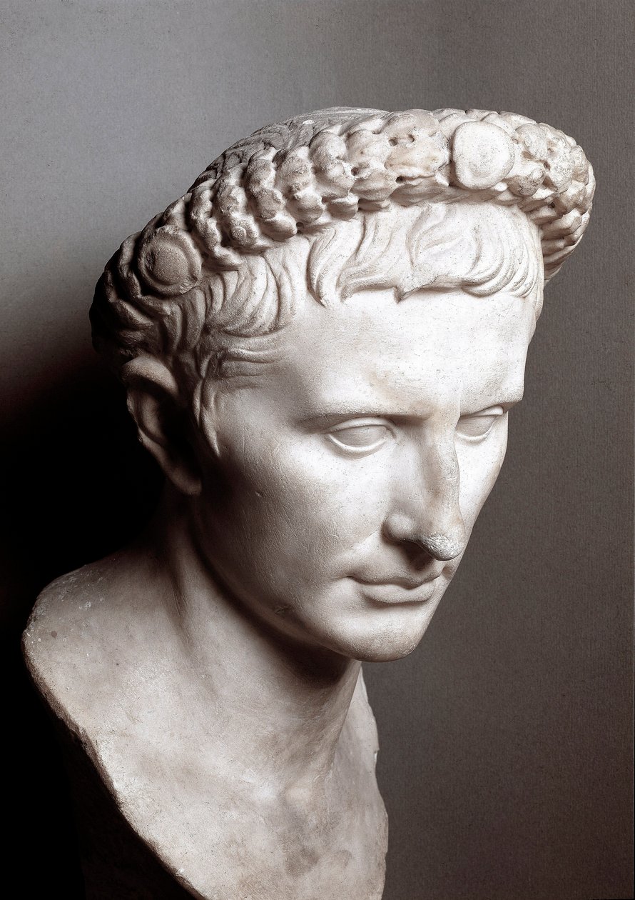 罗马皇帝奥古斯都 (Julius Caesar) (63 BC-14 AD) 的半身像 罗马，国会博物馆 - 罗马皇帝奥古斯都 (Julius Caesar) (63 BC-14 AD.) 的半身像。 大理石。 国会大厦博物馆，罗马，意大利 作者 小说
