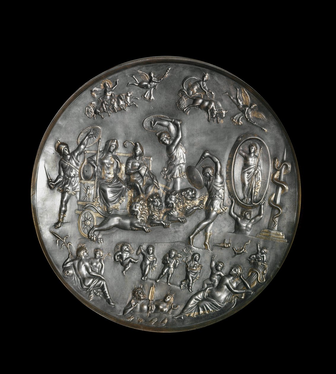 Patre de Parabiago，银色仪式盘，描绘了 Attis（或 Atys）和 Cybele 在狮子发射的战车上的胜利，4 世纪。 银：直径：40 厘米。 米兰考古博物馆。 - Patera of Parabiago，仪式银盘，代表胜利 作者 小说