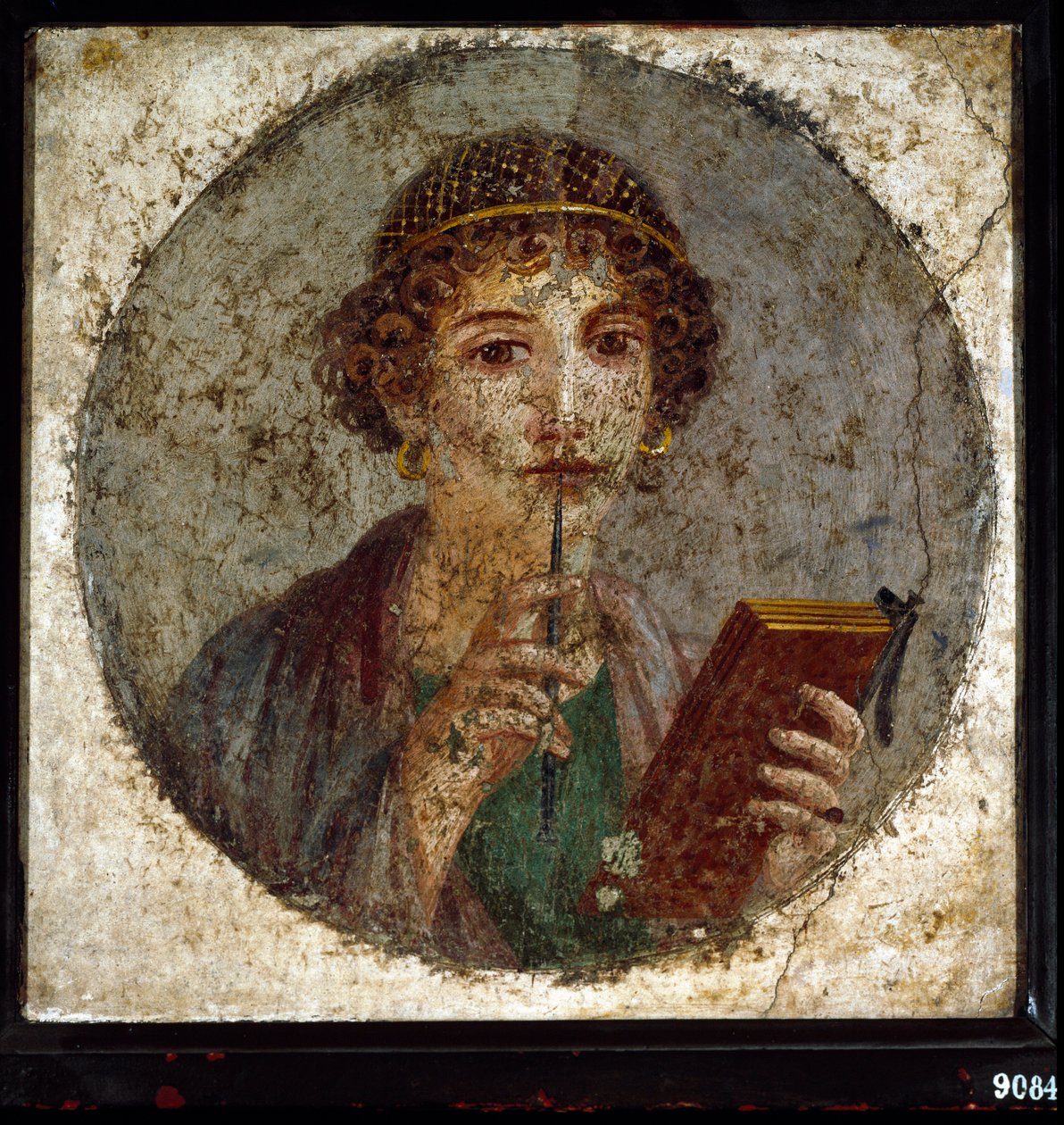 肖像假定 Sappho（或 sappho）希腊诗人。 罗马女人拿着书和笔（手写笔或风格），来自意大利那不勒斯庞贝 作者 小说
