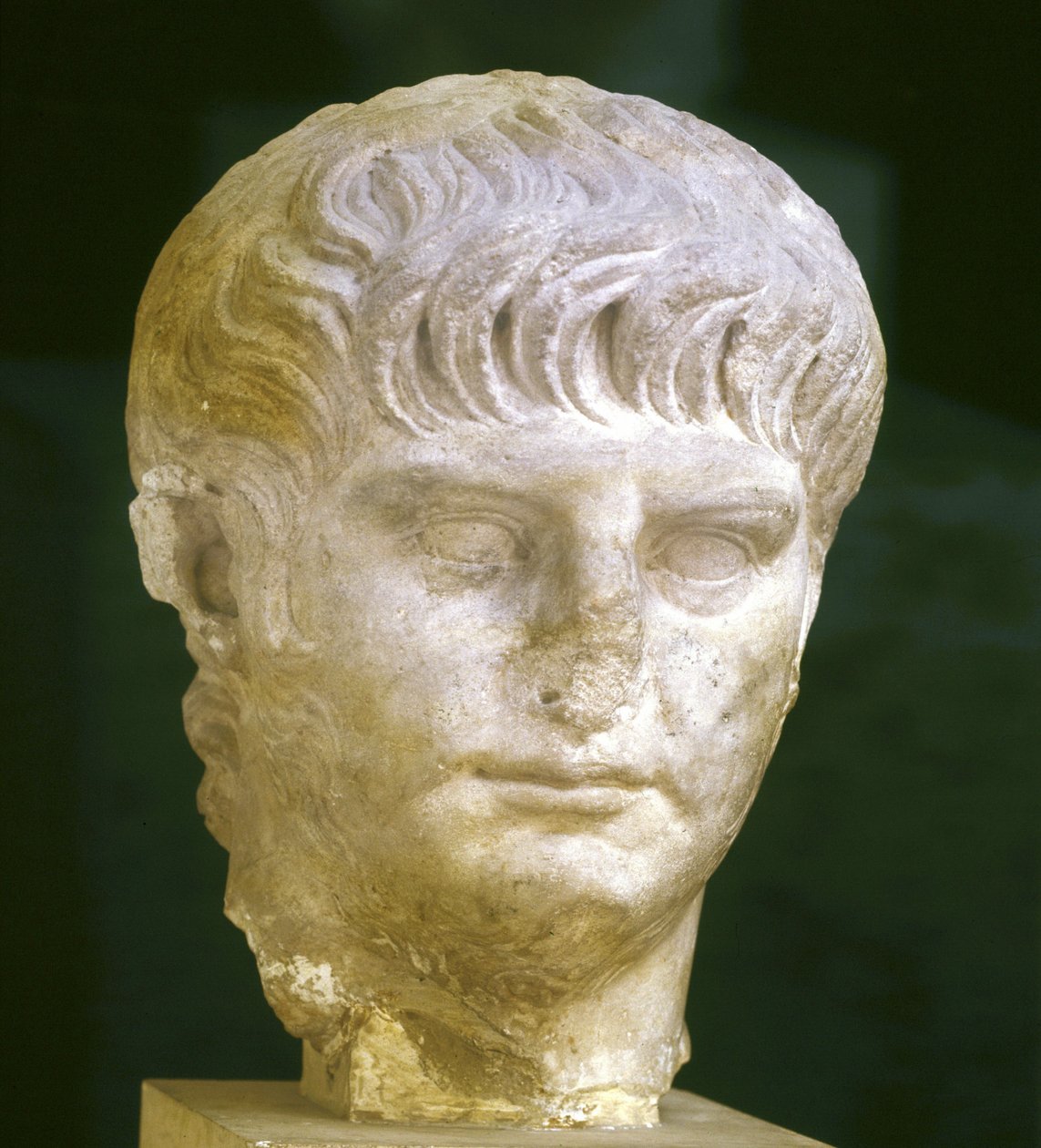 Representation of Emperor Neron young (37 - 68). Rome, Museo Nazionale Romano. 作者 小说